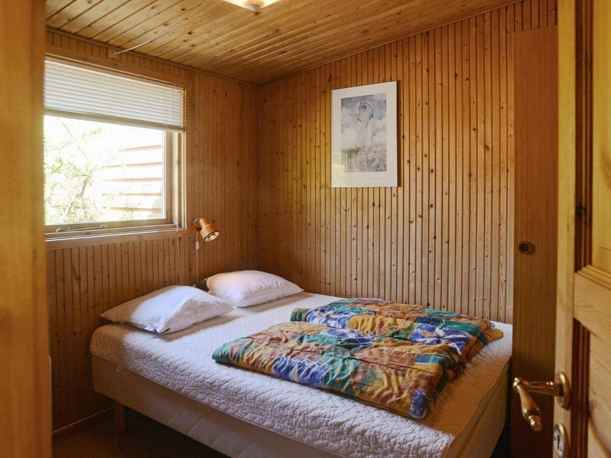 6 Person Holiday Home In Pr St Togeholt Bagian luar foto