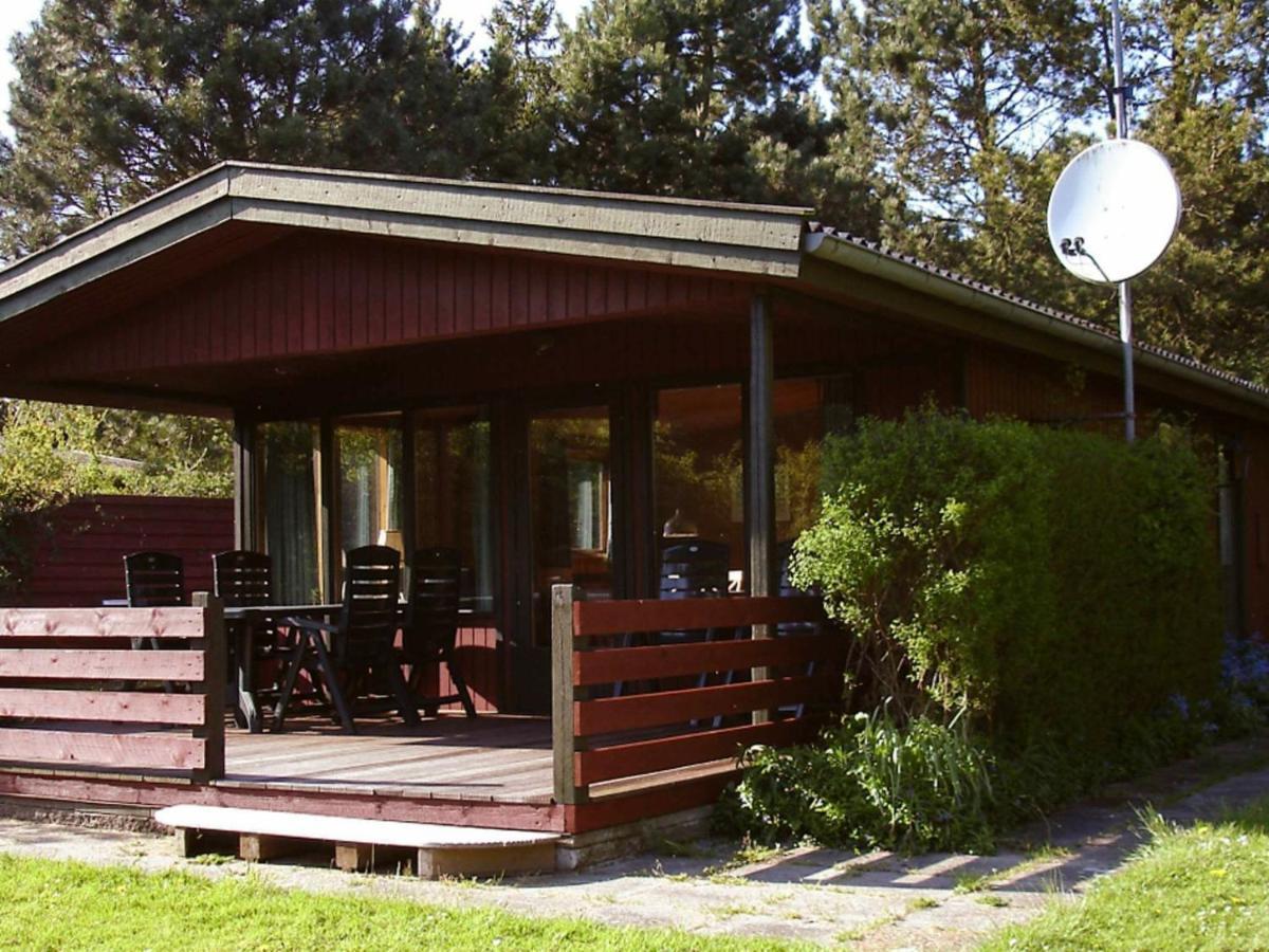 6 Person Holiday Home In Pr St Togeholt Bagian luar foto